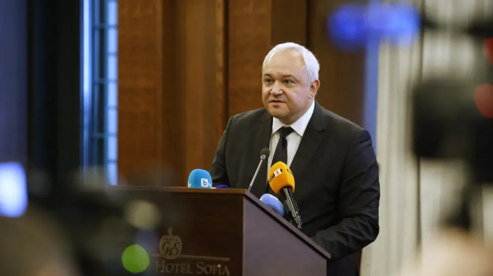 Демерджиев: Изборите преминаха спокойно, МВР констатира липса на сериозни опити за купуване