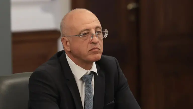 Емил Тонев депозира оставка като директор на НСО след инцидента с журналистка