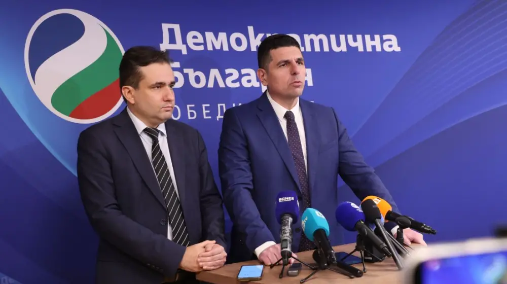 Ивайло Мирчев: България да повика руския посланик
