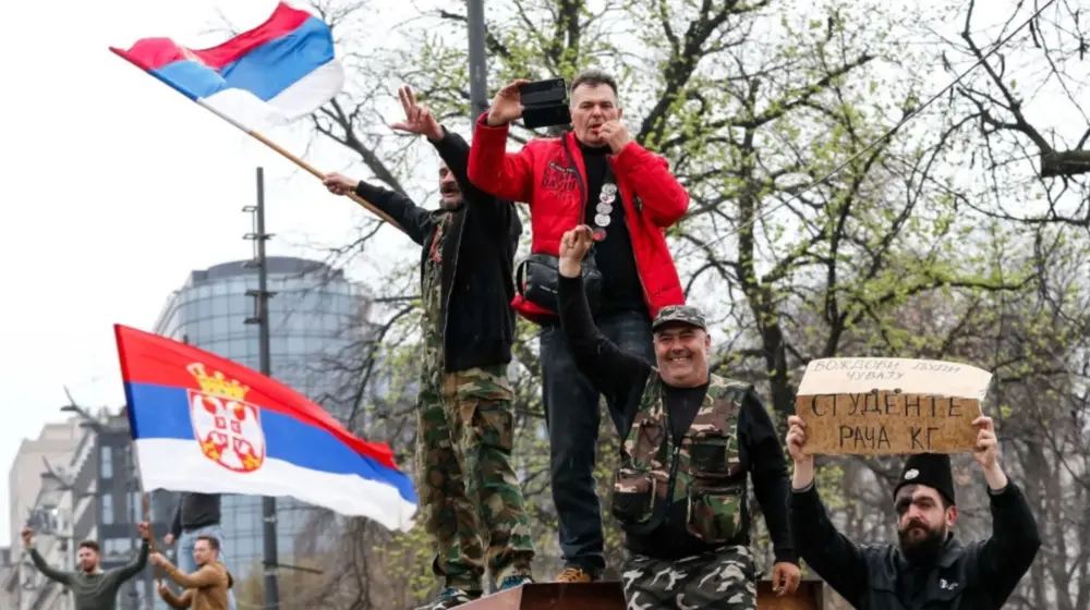 КТБ и в Сърбия: Отнет е лицензът на свързвана с Вучич банка. Заедно с Орбан той се кани да се завръща