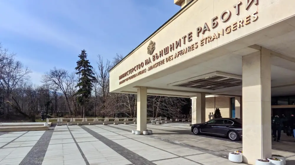 МВнР: България ще продължи подкрепата за Християн Пендиков и българите в РСМ