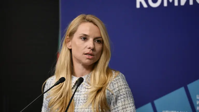Около 1,5 млн. гласували на първия тур; Йотова и Гюров на балотаж
