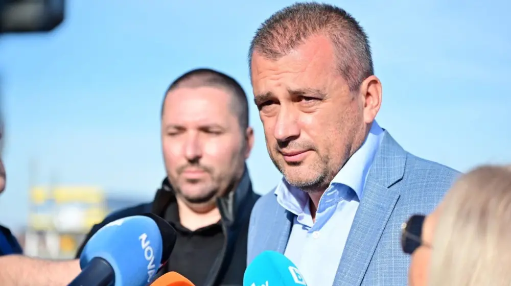 Пеев: Говорил съм за намерени останки, а не конкретно за дронове в ефира на БНТ