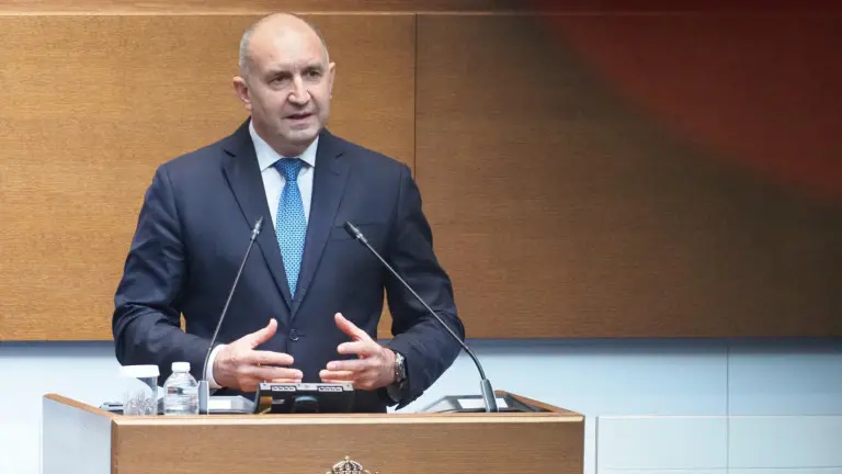 Радев: Не е време за аматьори на върха на държавата, институциите действат срещу корупцията