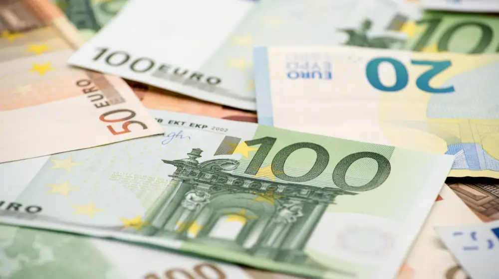 Слонът в стаята и бюджет на ръба на добрия тон: Синдикати и работодатели за парите на държавата