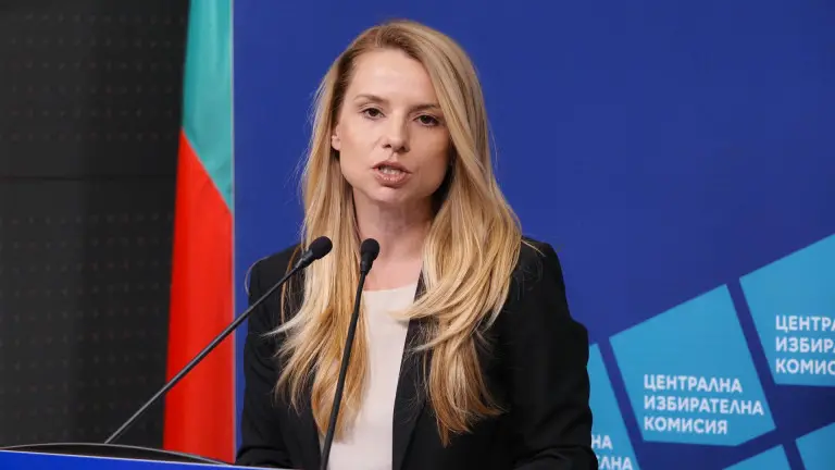ЦИК отчете 16,04% активност към 16:00, 23 машини са преустановили работа и има сигнал за купуване