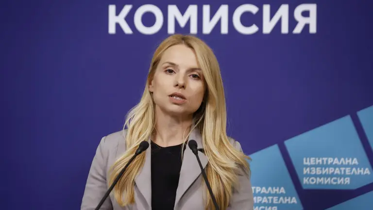 ЦИК: Всички машини са ремонтирани и комисията е готова за президентския вот
