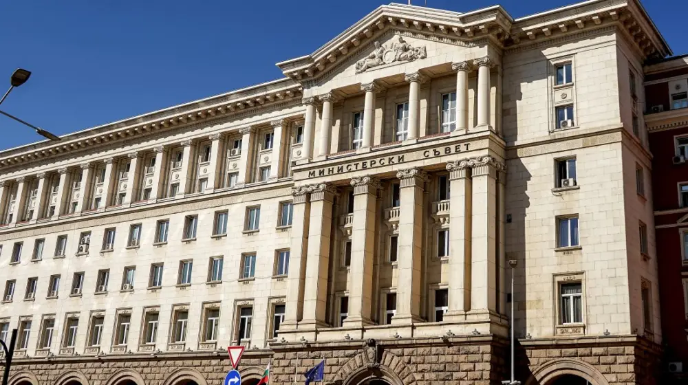 Уан И започва официална визита в България