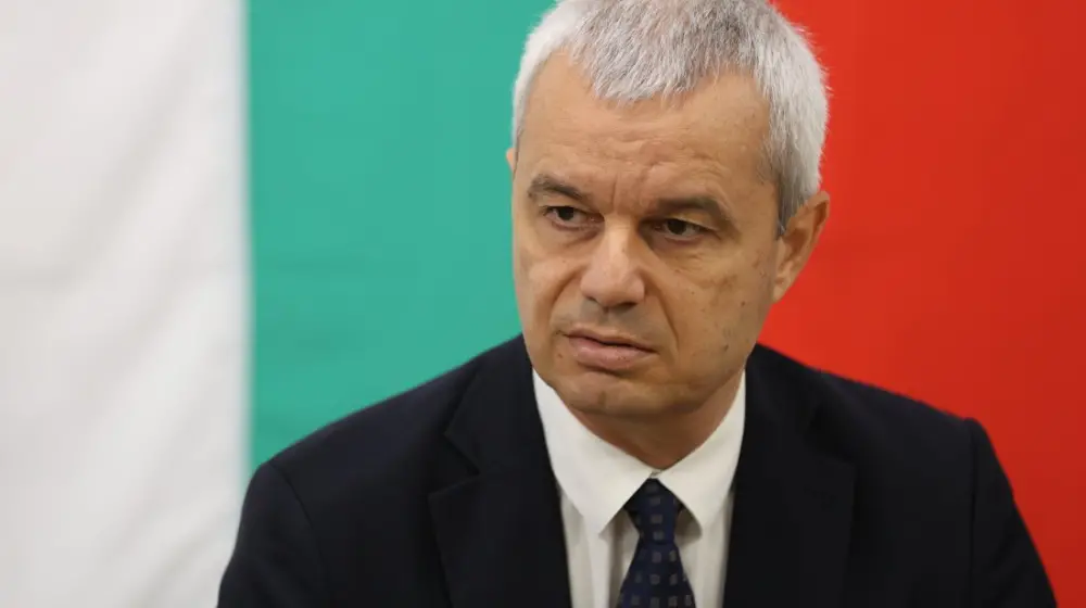 Възраждане отказва подкрепа за Гюров; част от симпатизантите ще подкрепят Йотова