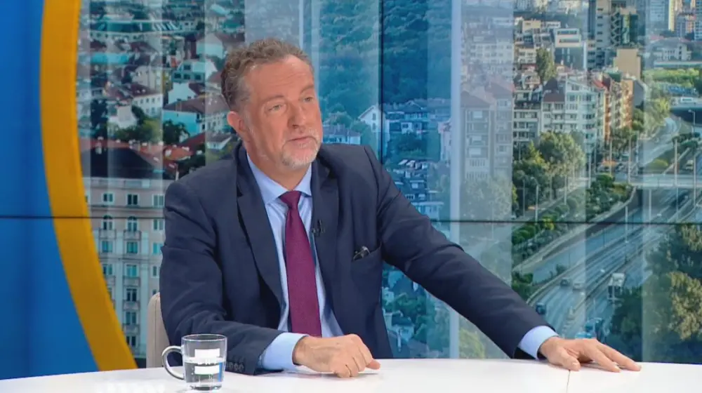 Вицепремиерът Иво Христов: Целим дефицит около 3%