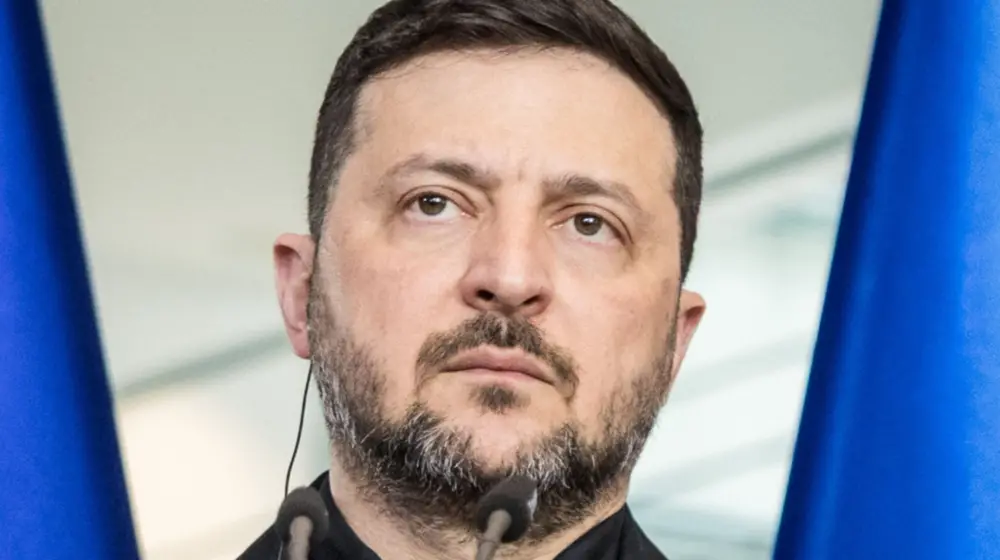 Зеленски остро към Хегсет: Вече месец чакаме подписа на господина